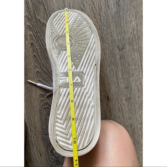 FILA HIGH TOPS- worn ONCE - Picture 11 of 12